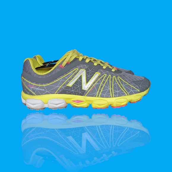 New Balance Barringer 890 V4 Women's W890GY4 Size 8.5 Running Shoes - Picture 6 of 15